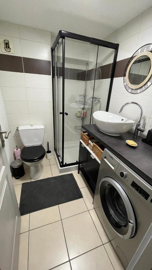Addis Apartment Salon-de-Provence